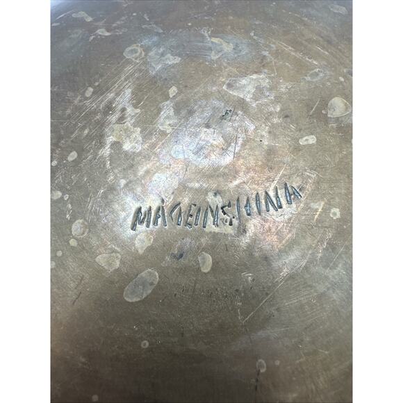 Vintage 10” Chinese Engraved Etched Heavy Brass Dragon Low Bowl - Picture 7 of 7